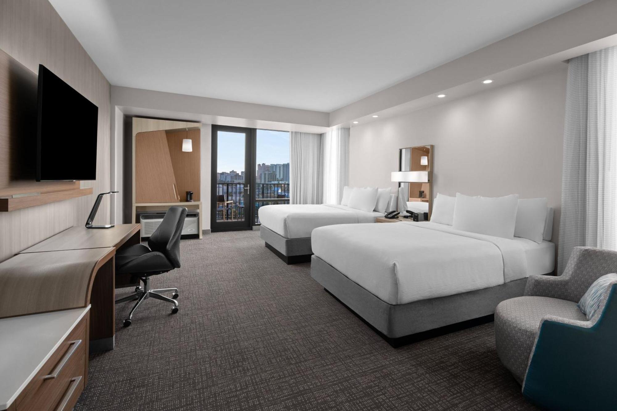 Courtyard By Marriott Clearwater Beach Zewnętrze zdjęcie